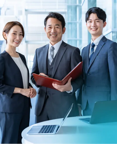 生成AIを業務に活用するビジネスパーソン